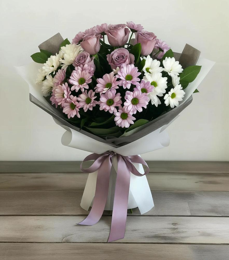 Букет цветов из: Хризантемы и Розы в Старой Меловой