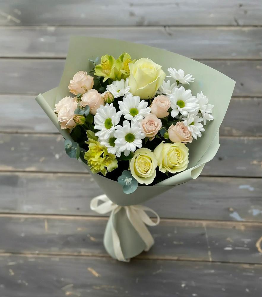 Букет цветов из: Альстромерии, Розы и Хризантемы в Старой Меловой