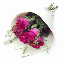 Букет цветов из:  Розы в Старой Меловой