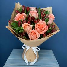 Букет цветов из:  Розы и Альстромерии в Старой Меловой