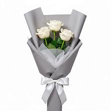 Букет 3 белые розы в Старой Меловой