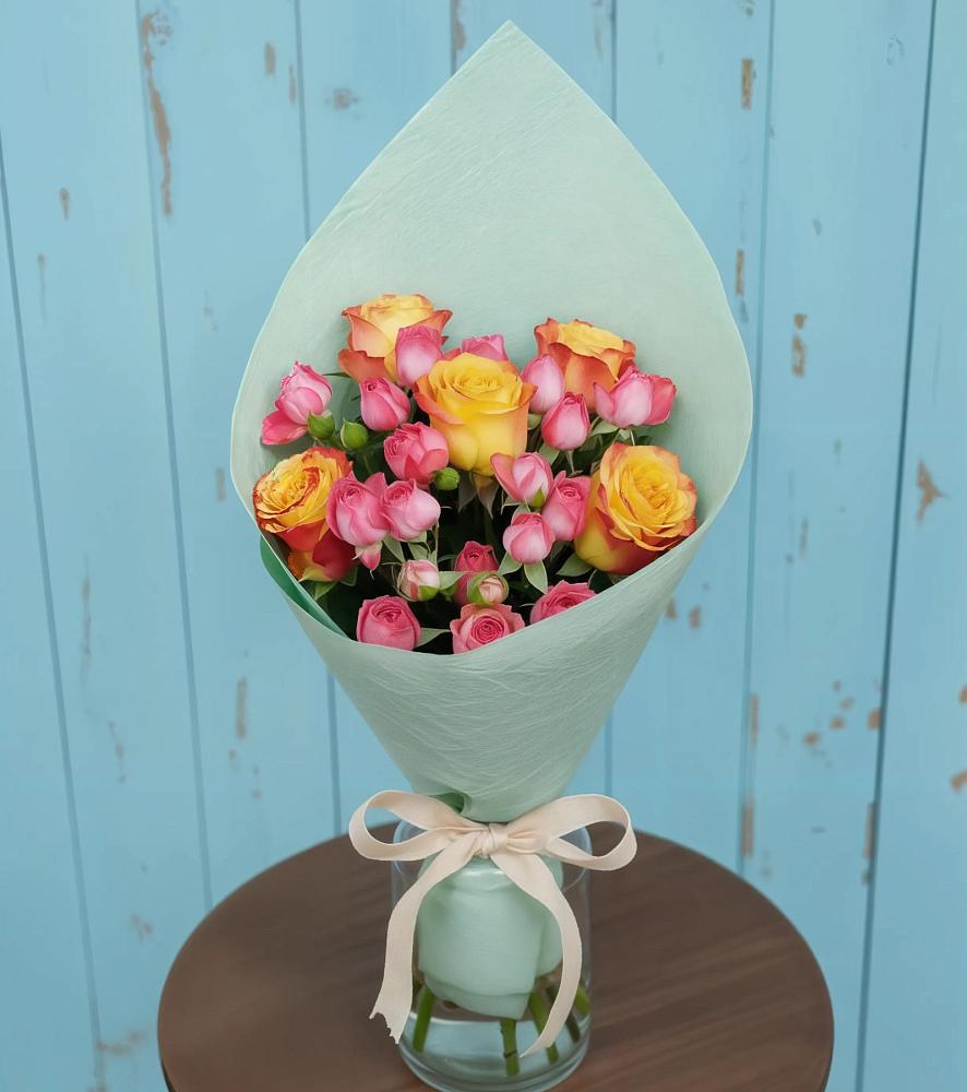 Букет цветов из: Розы в Старой Меловой