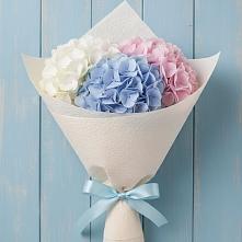 Букет цветов из:  Гортензия в Старой Меловой
