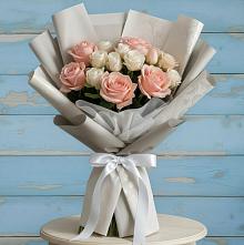 Букет цветов из:  Розы #REPLACE_PRED# Старой Меловой