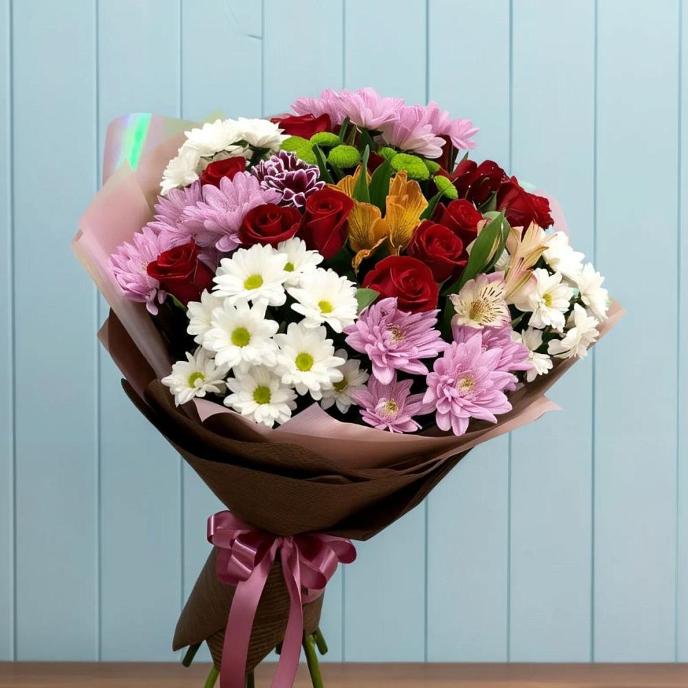 Букет цветов из: Розы, Хризантемы и Альстромерии в Старой Меловой