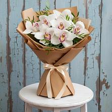 Букет цветов из:  Орхидеи и Розы в Старой Меловой